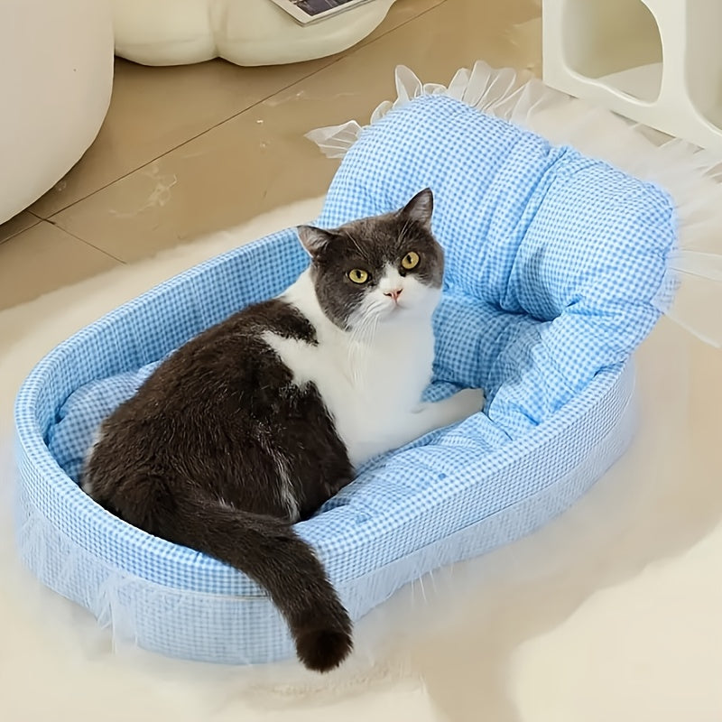 All-Season Pet Bed for Dogs & Cats - Checkered Small Bed with Soft Plush Fabric, Washable & Detachable Pet Mat, Non-Sticky to Fur, Easy to Clean, Ruffle Details - Cozy Sleeping for Indoor Cats & Small Dogs, Cat Bed, Playful D