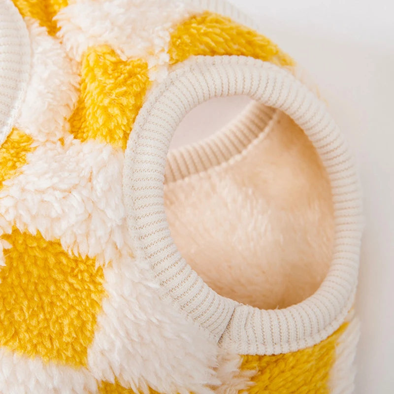 Winter Cat Dog Clothes with Buckle Sweet Bear Print Pet Plush Sweater for Small Dogs Pomeranian Chihuahua Puppy Button Jacket