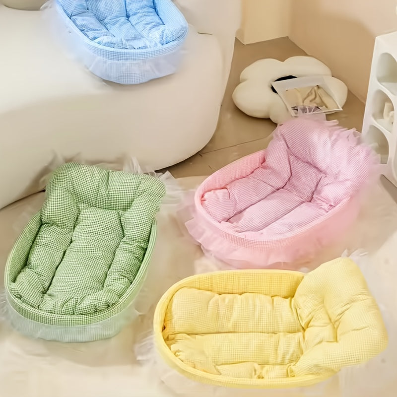 All-Season Pet Bed for Dogs & Cats - Checkered Small Bed with Soft Plush Fabric, Washable & Detachable Pet Mat, Non-Sticky to Fur, Easy to Clean, Ruffle Details - Cozy Sleeping for Indoor Cats & Small Dogs, Cat Bed, Playful D